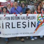 Türkiye Yazarlar Sendikası 1 Mayıs'ta Taksim'deydi